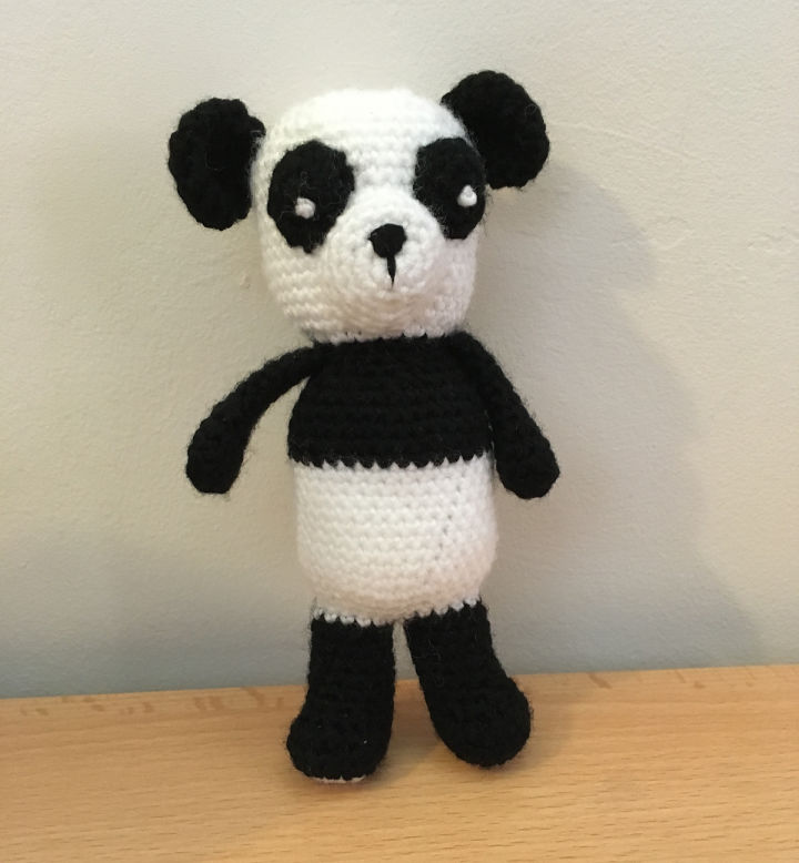 25 Free Crochet Panda Patterns (Amigurumi Pattern)