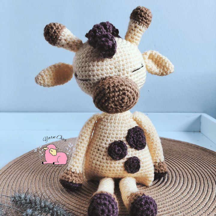 25 Free Crochet Giraffe Patterns (Amigurumi Pattern)