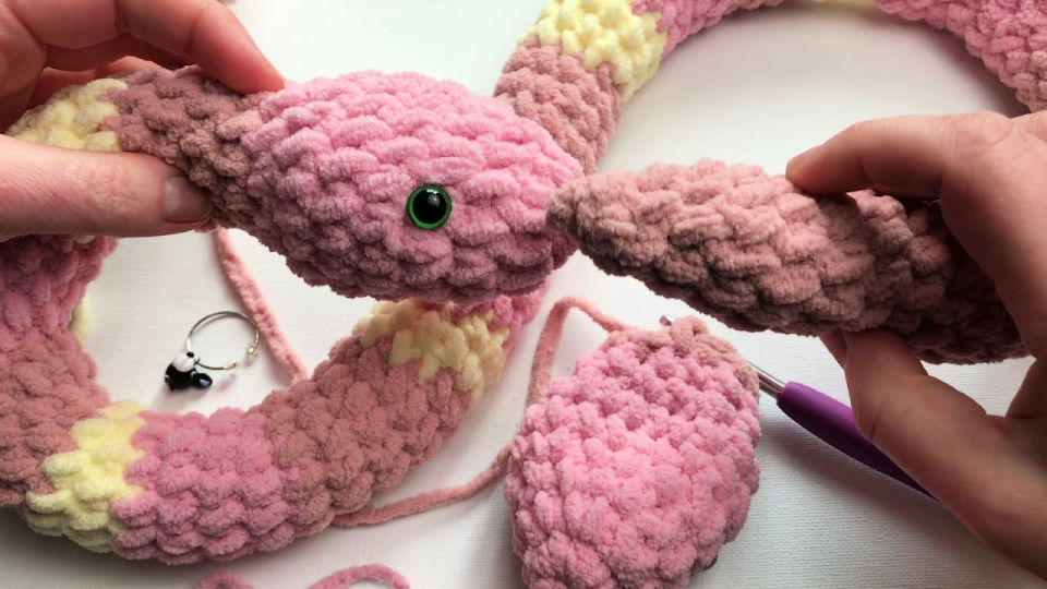 25 Free Crochet Snake Patterns (Amigurumi Pattern)