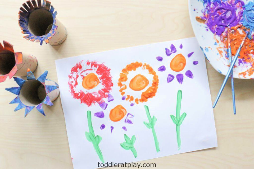 25 Easy Flower Crafts for Kids: Flower Art and Craft Ideas