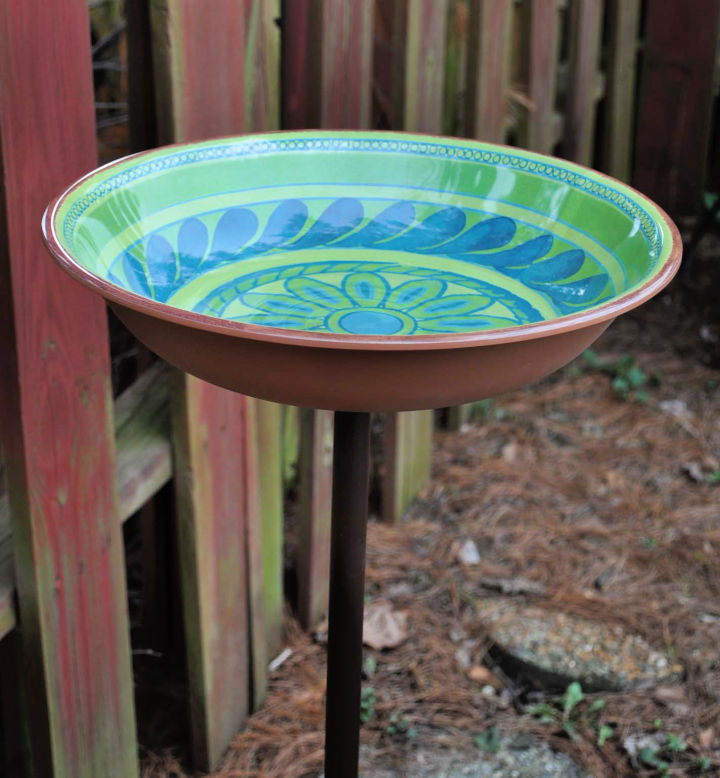 40 Homemade DIY Bird Bath Ideas to Make Your Own