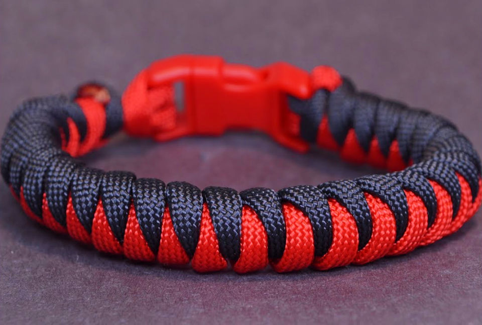 25 Easy Paracord Bracelet Patterns: Make Your Bracelets