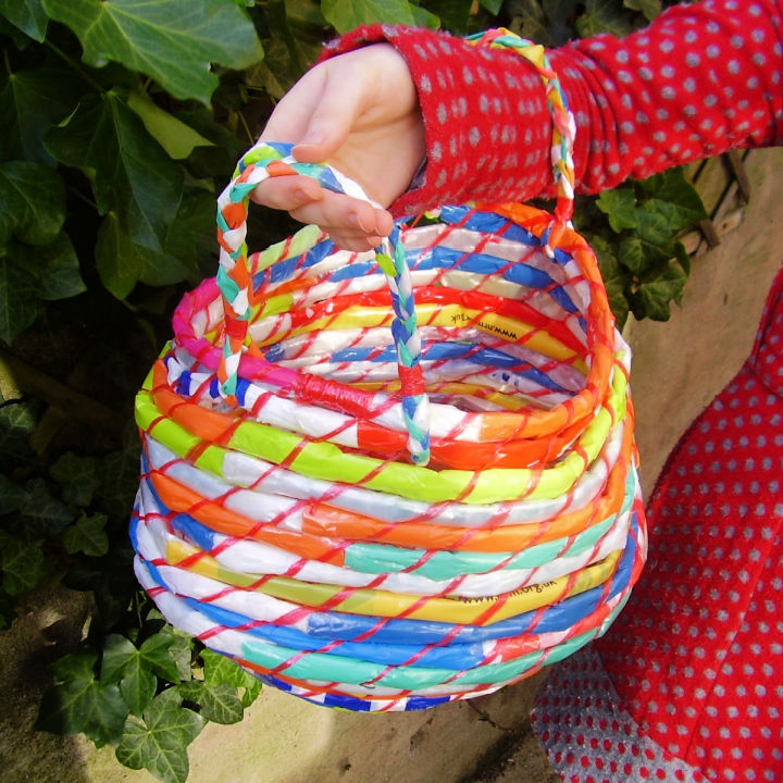 25 Easy Plastic Bag Crafts: Things to Make with Plastic Bags